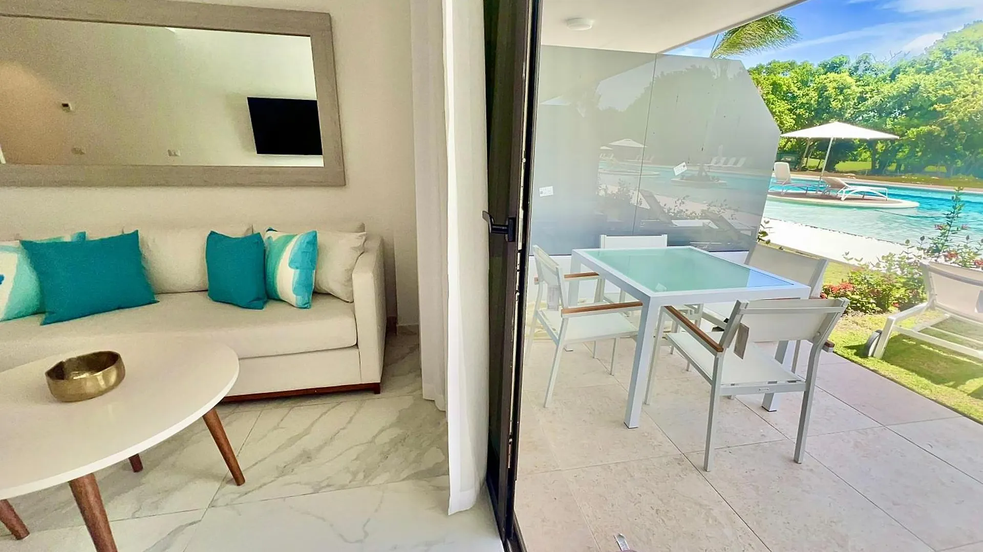 Spectacular Ground Floor With Direct Access To The Infinity Pool And Views Of The Golf Course-G115 Star Apartment Punta Cana
